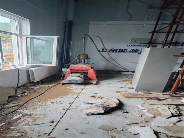 永顺地基基础下沉墙体裂缝加固注浆顶升施工